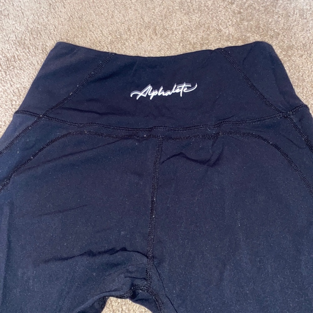 Alphalete leggings
